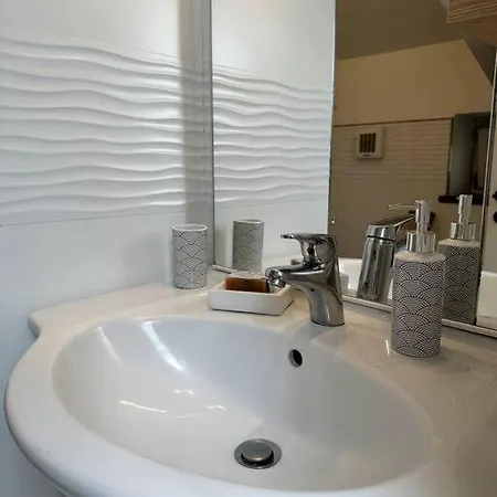 Apartment The Sweet Attic - De Vivo Realty Di Sorrento Meta
