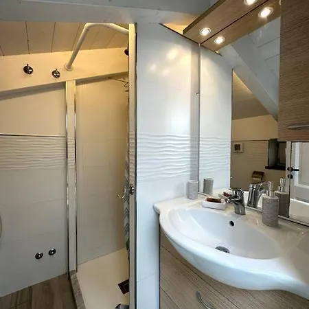 Apartment The Sweet Attic - De Vivo Realty Di Sorrento Meta